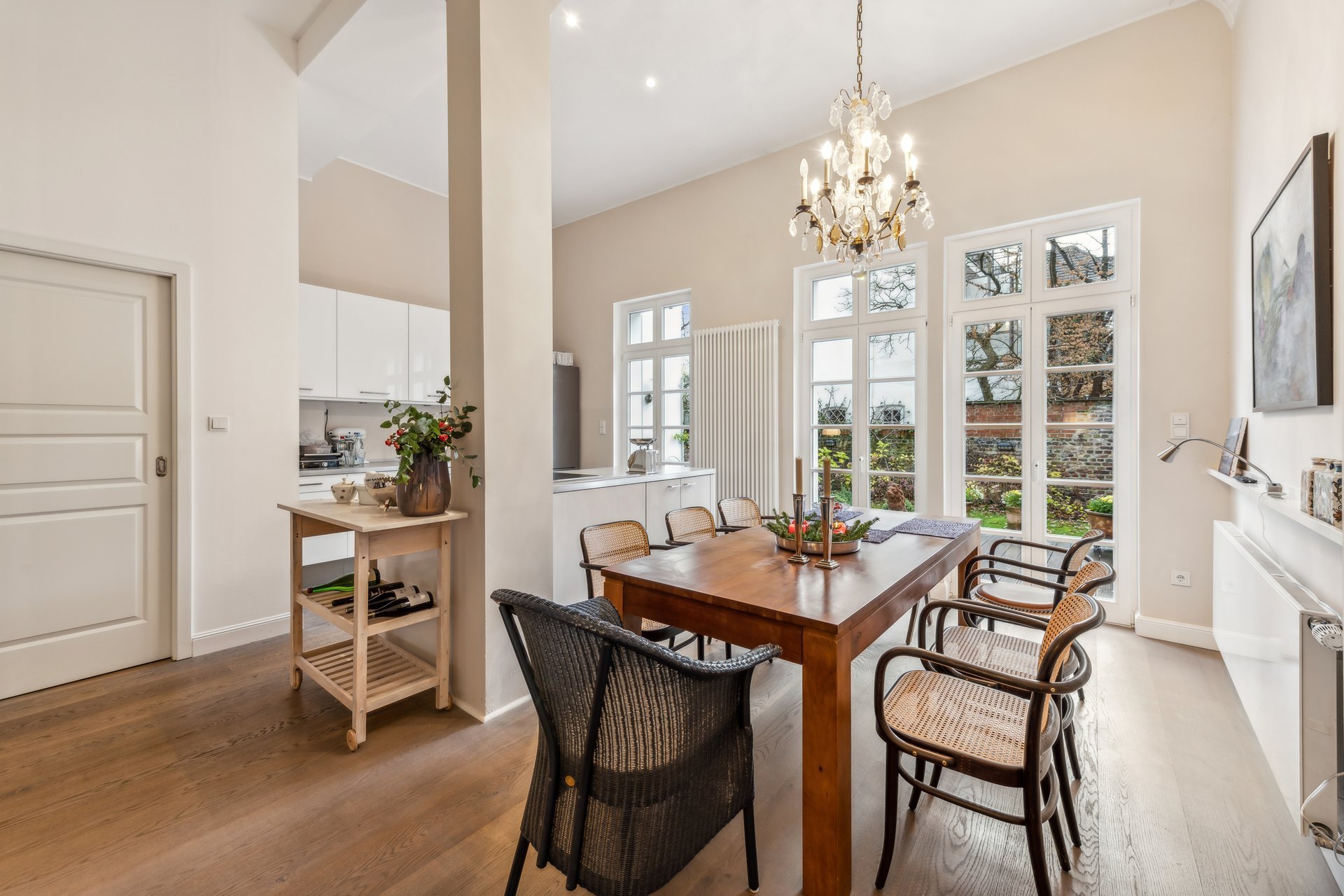 Foto Exklusive Maisonettewohnung mit privatem Garten nahe des Hofgartens