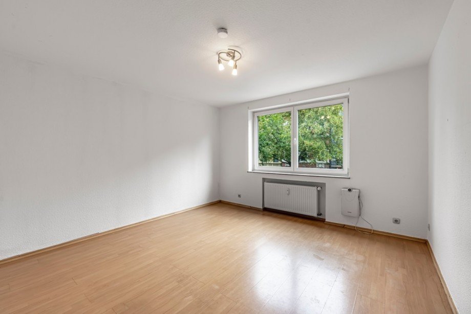 1.OG rechts 3 Wohn- / Gesch�ftshaus Aachen