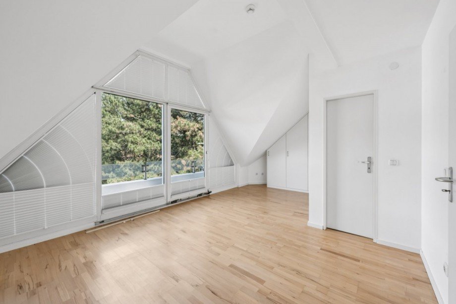 Schlafzimmer mit Bad en suite Terrassenwohnung D�sseldorf