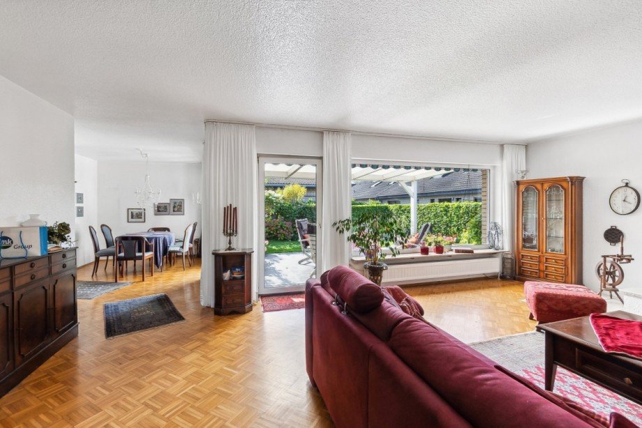 Wohnbereich mit Terrassenzugang Einfamilienhaus Meerbusch