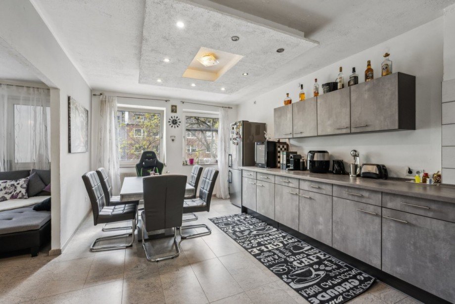 K�che/ Esszimmer Etagenwohnung D�sseldorf