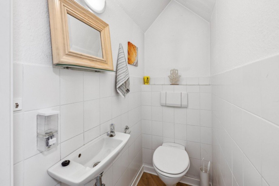 G�ste-WC Maisonettewohnung D�sseldorf