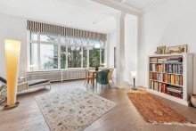 Wohnbereich Exklusive Maisonettewohnung mit privatem Garten nahe des Hofgartens