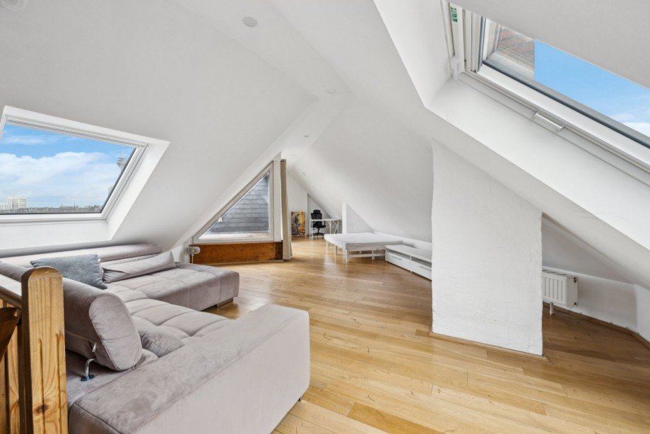 Spitzboden Maisonettewohnung D�sseldorf