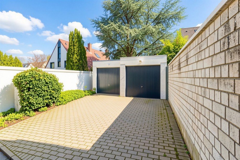 Einzelgarage mit Gartenzugang Reihenendhaus D�sseldorf