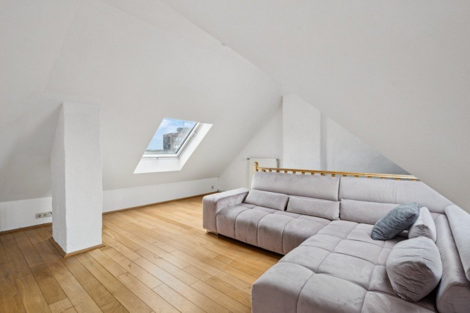 Spitzboden Maisonettewohnung D�sseldorf