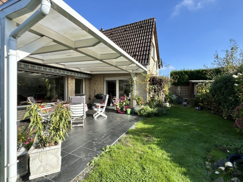Gartenansicht Einfamilienhaus Meerbusch