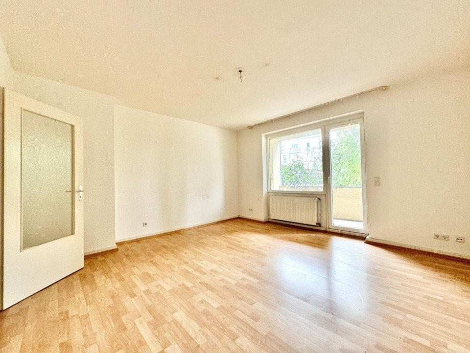 Beispiel leerstehende Wohneinheit Mehrfamilienhaus D�sseldorf