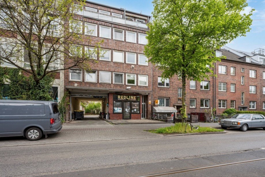 Hausansicht Etagenwohnung D�sseldorf