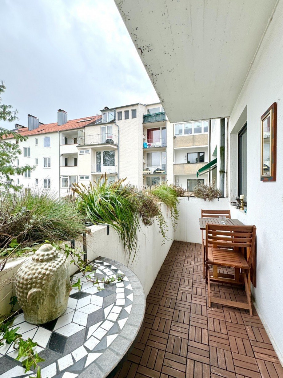 Balkon Mehrfamilienhaus D�sseldorf