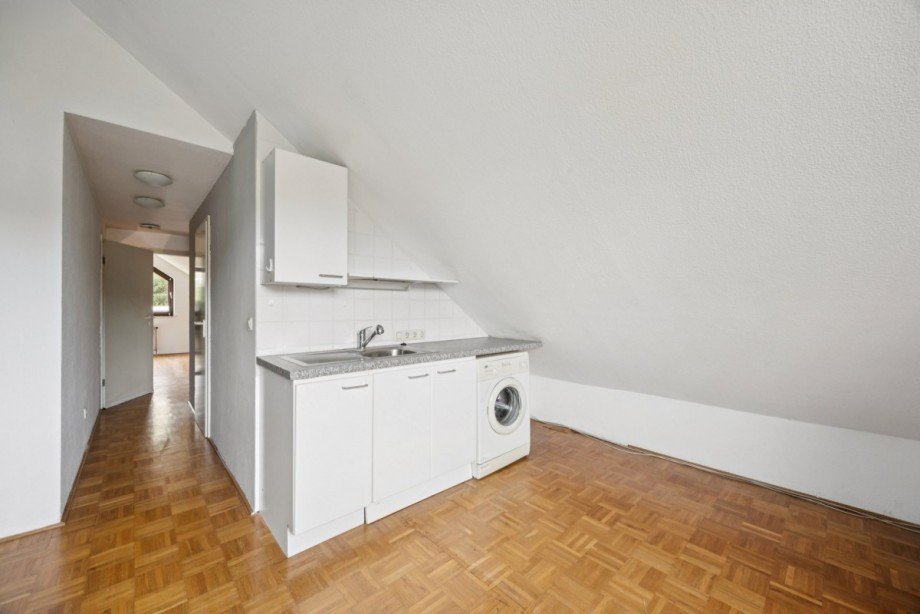Dachgeschoss Raum 2 Reihenmittelhaus D�sseldorf