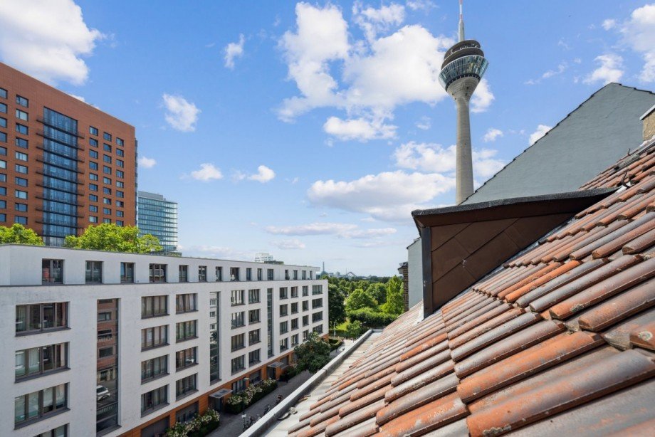 Ausblick Dachgeschoss Mehrfamilienhaus D�sseldorf