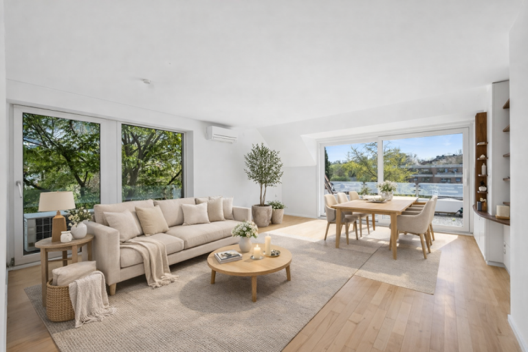 Gro�z�gige 2-Zimmer-Wohnung mit S�d-Loggia und Stellplatz in beliebter Lage von D�sseldorf D�sseldorf Terrassenwohnung Gro�z�gige 2-Zimmer-Wohnung mit S�d-Loggia, Balkon und Stellplatz in beliebter Lage von D�sseldorf