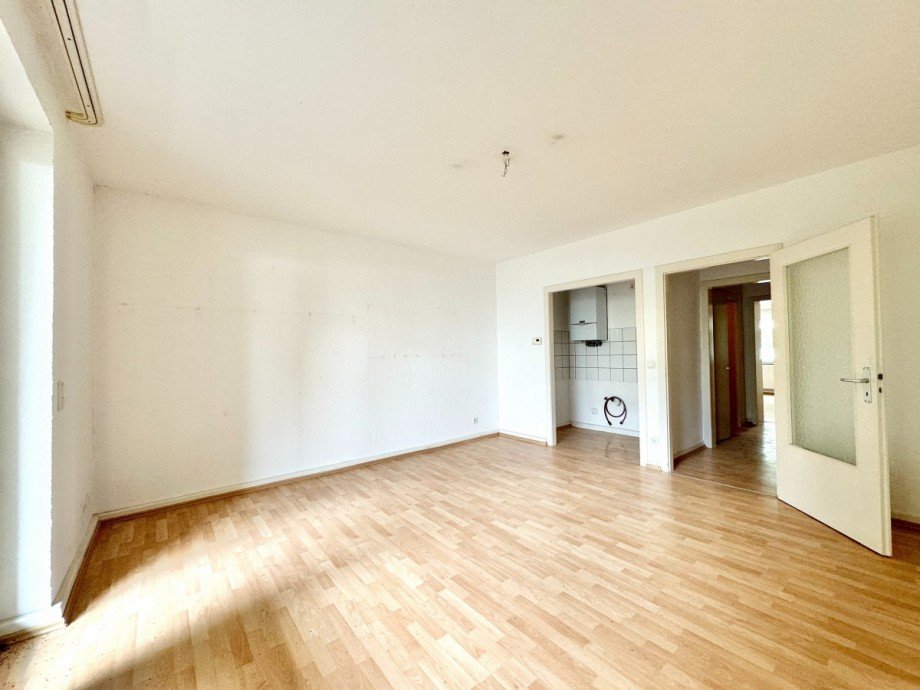 Beispiel leerstehende Wohneinheit Mehrfamilienhaus D�sseldorf