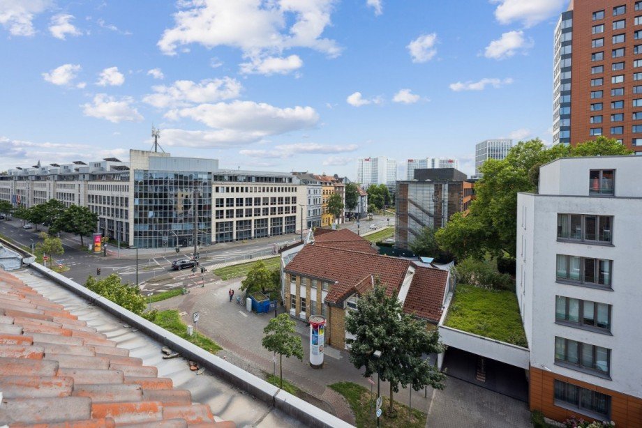 Ausblick Dachgeschoss Mehrfamilienhaus D�sseldorf