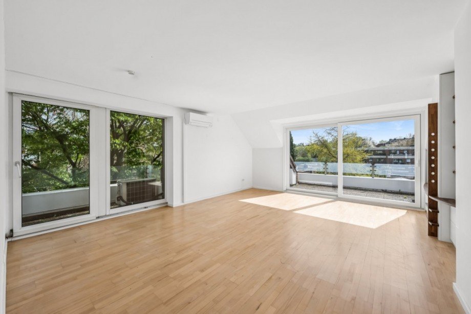 Wohn-/ Essbereich Terrassenwohnung D�sseldorf