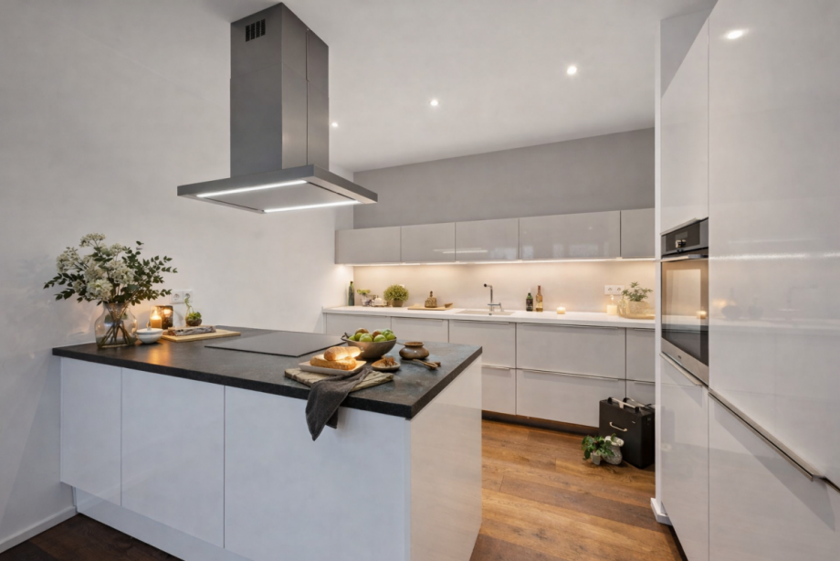 Offene K�che (Ist-Zustand) Terrassenwohnung D�sseldorf