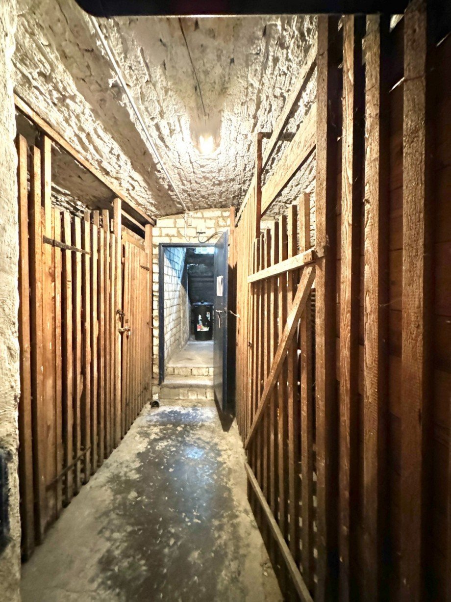 Keller Mehrfamilienhaus D�sseldorf