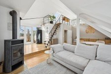 Hauptbild Luxuriöse Dachgeschosswohnung mit traumhafter Dachterrasse, offener Galerie und Stellplatz!
