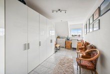 Ankleidezimmer EINZIEHEN & WOHLF�HLEN! Modernes Einfamilienhaus mit W�rmepumpe und Photovoltaikanlage!